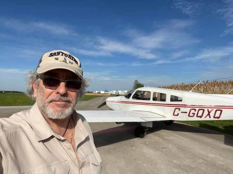 Bashar selfie with a Piper PA-28